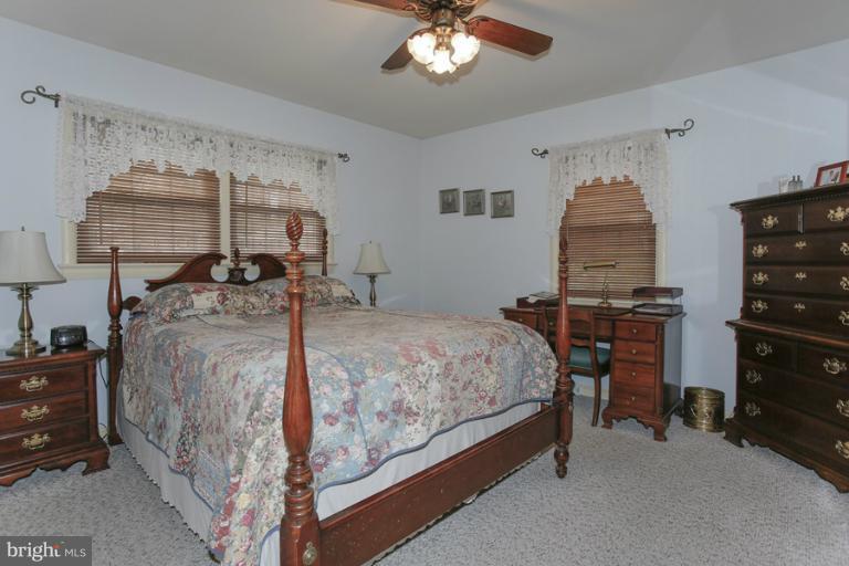 11503 Nairn Road Silver Spring, MD 20902 - Photo 7 of 24 Bedroom (Master)