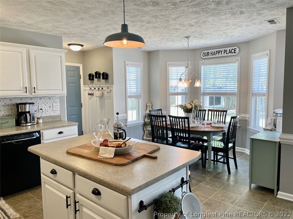 5512 Rising Ridge Drive Hope Mills, NC 28348 - Photo 9 of 28 Gallery Image 9