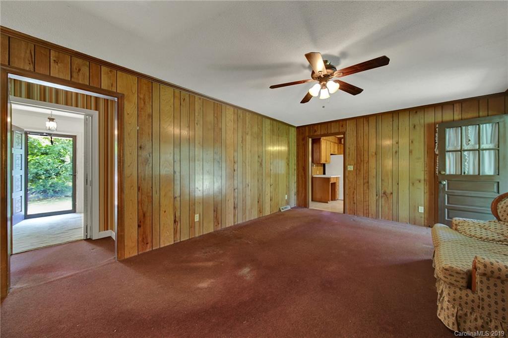 11501 Kennewick Road Charlotte, NC 28216 - Photo 20 of 48 Gallery Image 20