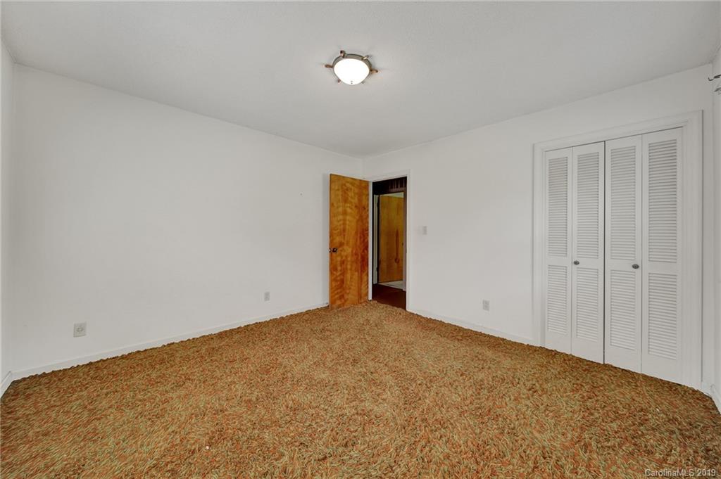 11501 Kennewick Road Charlotte, NC 28216 - Photo 26 of 48 Gallery Image 26