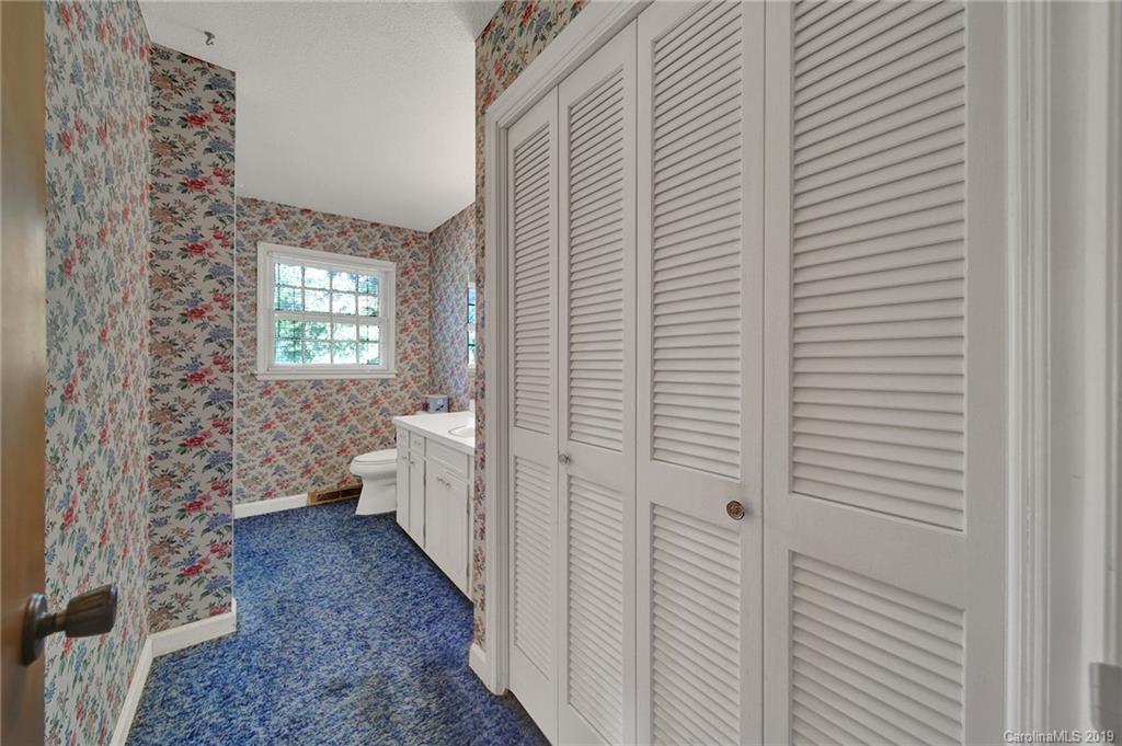 11501 Kennewick Road Charlotte, NC 28216 - Photo 31 of 48 Gallery Image 31