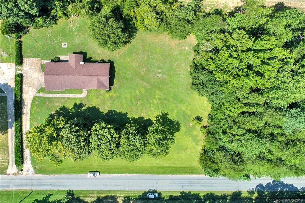 11501 Kennewick Road Charlotte, NC 28216 - Photo 36 of 48 Gallery Image 36