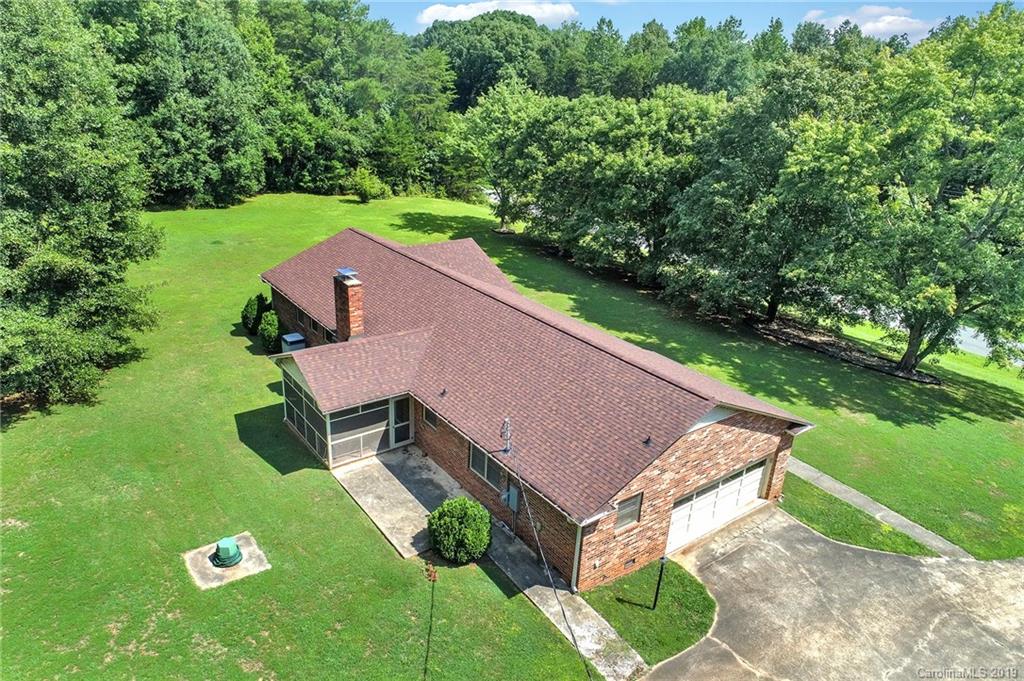 11501 Kennewick Road Charlotte, NC 28216 - Photo 39 of 48 Gallery Image 39