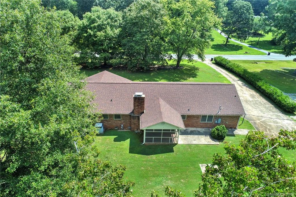 11501 Kennewick Road Charlotte, NC 28216 - Photo 40 of 48 Gallery Image 40