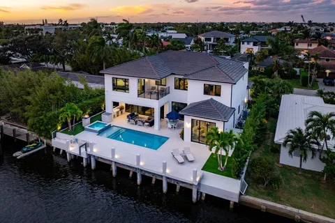 $5,795,000 | 680 Marine Drive, Boca Raton, FL 33431