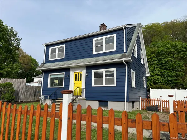$3,600 | 711 North Division Street, Peekskill, NY 10566