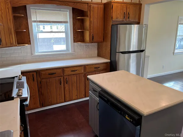 $3,600 | 711 North Division Street, Peekskill, NY 10566
