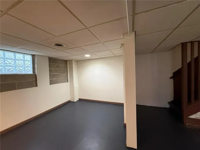 $100,000 | 121-123 Oak Avenue, Kittanning, PA 16201