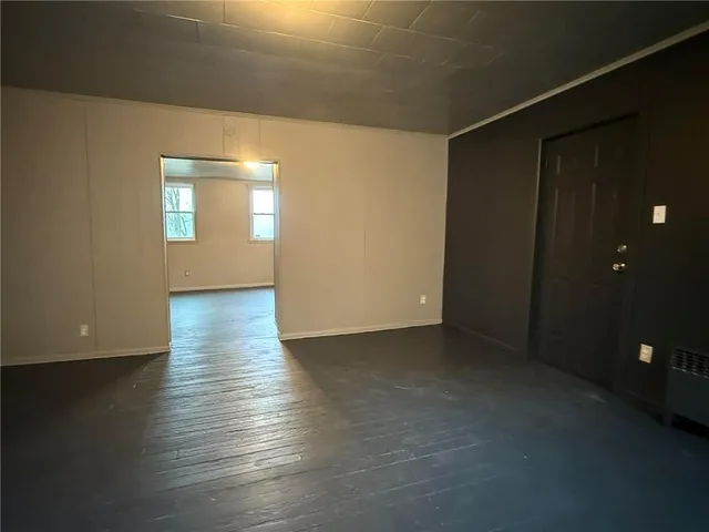 $100,000 | 121-123 Oak Avenue, Kittanning, PA 16201