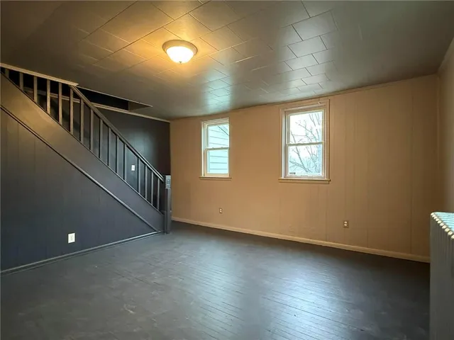 $100,000 | 121-123 Oak Avenue, Kittanning, PA 16201