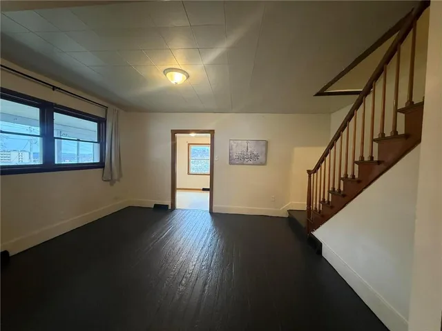 $100,000 | 121-123 Oak Avenue, Kittanning, PA 16201