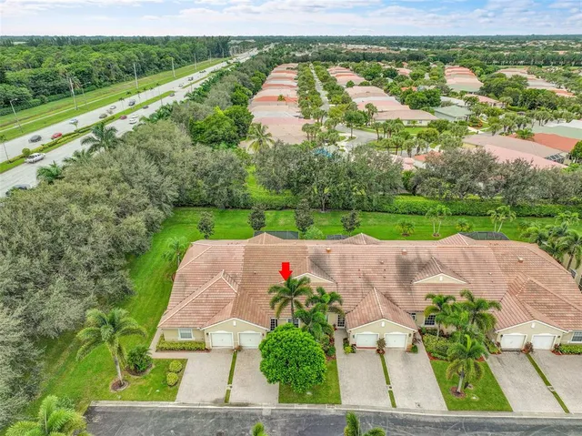 a view of a outdoor space