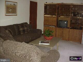 1685 Fels Road Pennsburg, PA 18073 - Photo 2 of 5