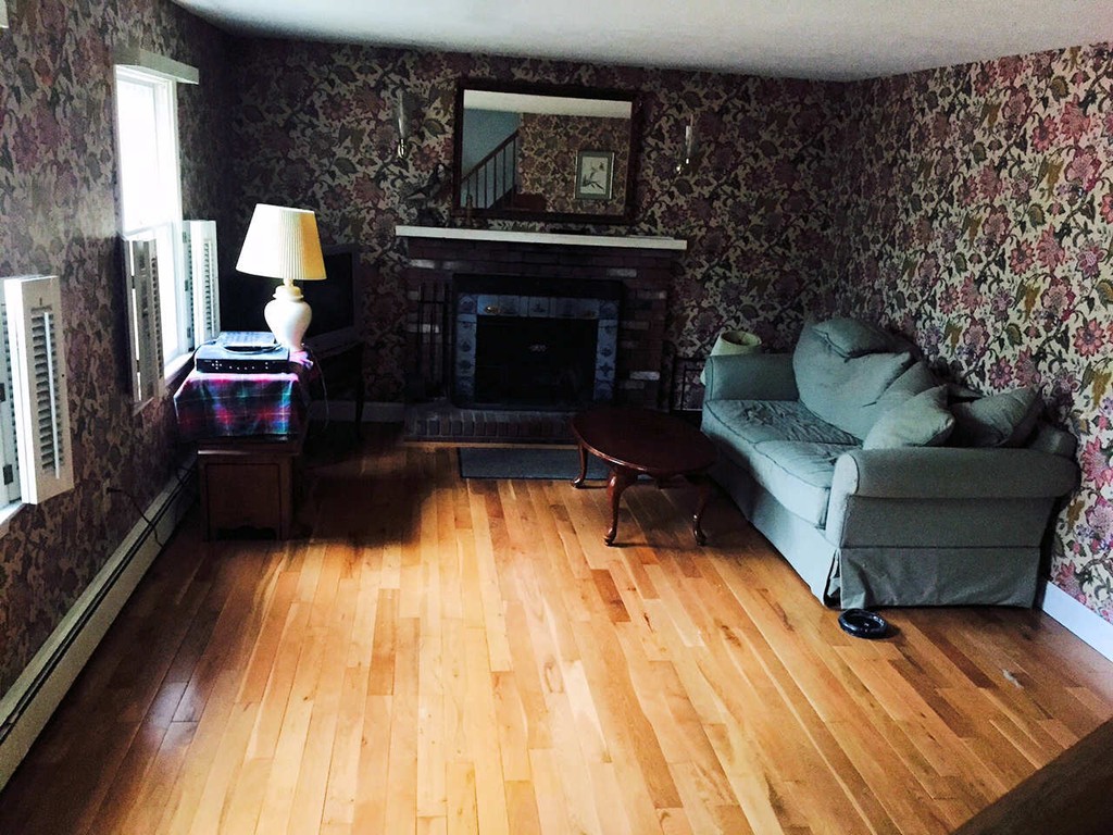 655 Old Dunstable Road Groton, MA 01450 - Photo 5 of 14