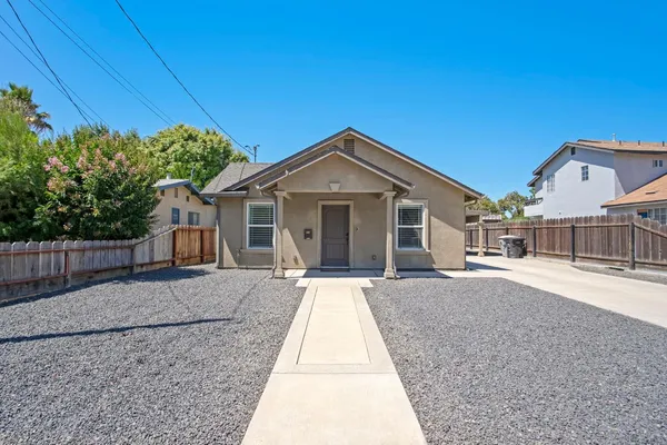 $549,999 | 1529 Mitchell Avenue, Escalon, CA 95320