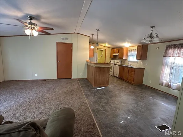 $79,900 | 69 Mary Ann Lane, Wappapello, MO 63966