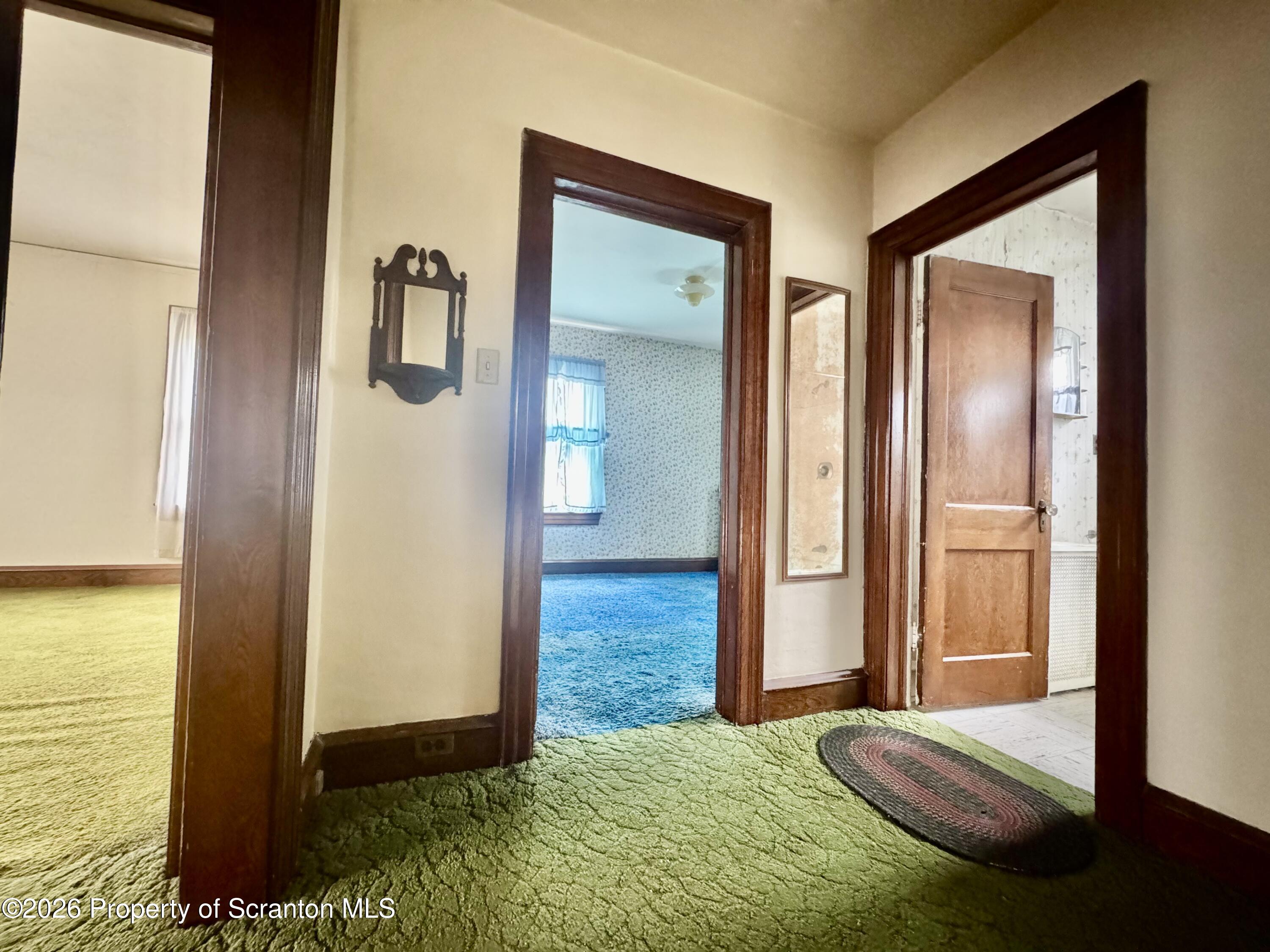 2120 Myrtle Street Scranton, PA 18510 - Photo 34 of 42 Hall