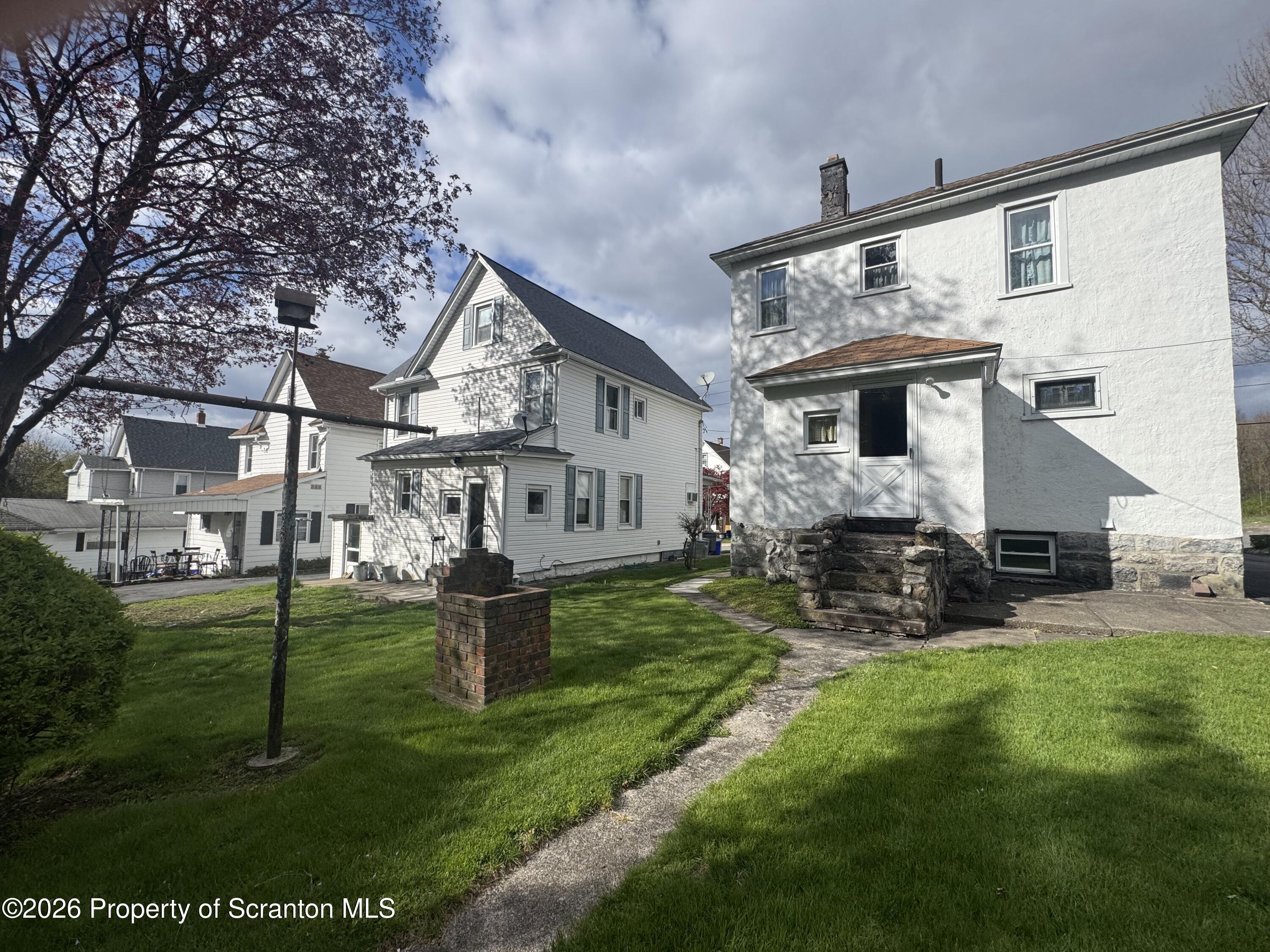 2120 Myrtle Street Scranton, PA 18510 - Photo 7 of 42 Rear