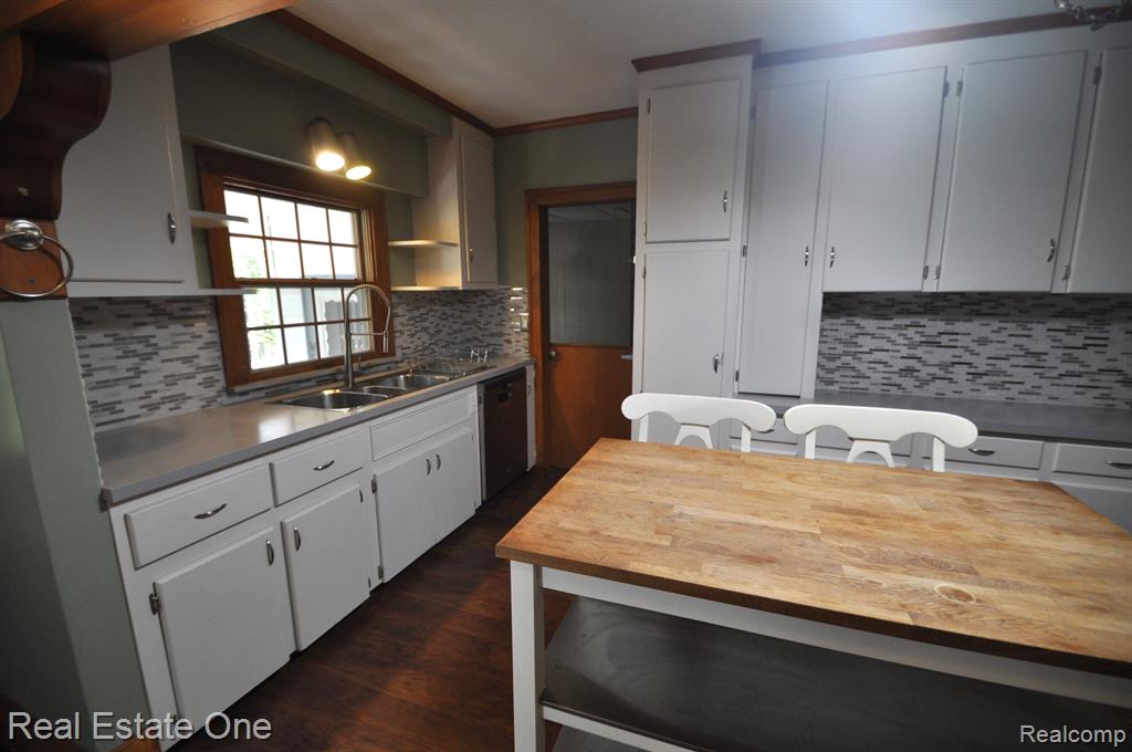 3094 Willet Avenue Rochester Hills, MI 48309 - Photo 13 of 37