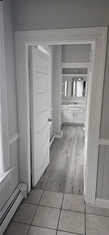 $1,850 | 400 Broadway, Pawtucket, RI 02860