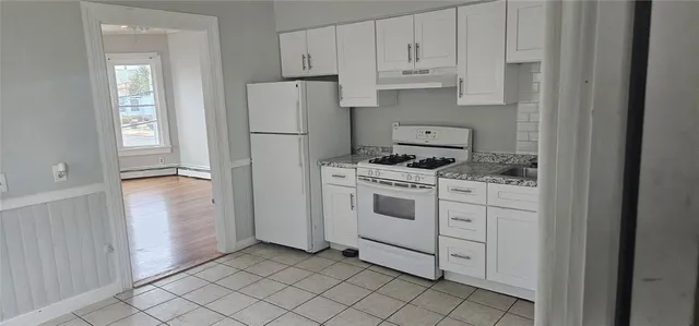 $1,850 | 400 Broadway, Pawtucket, RI 02860