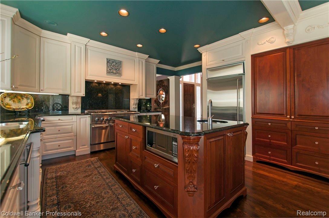 32430 Evergreen Road Franklin, MI 48025 - Photo 13 of 59 Kitchen
