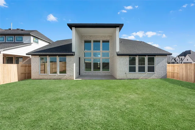 $709,978 | 1611 Summer Pne Court, Missouri City, TX 77459