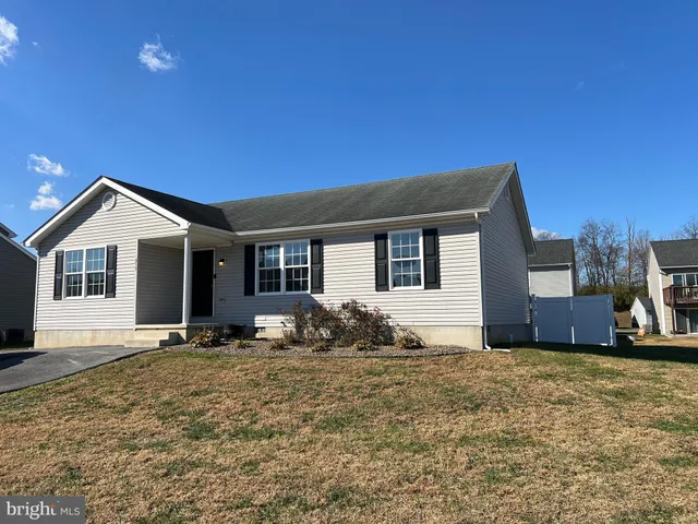 $304,999 | 219 Job Road, Inwood, WV 25428