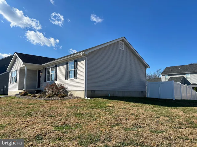 $304,999 | 219 Job Road, Inwood, WV 25428