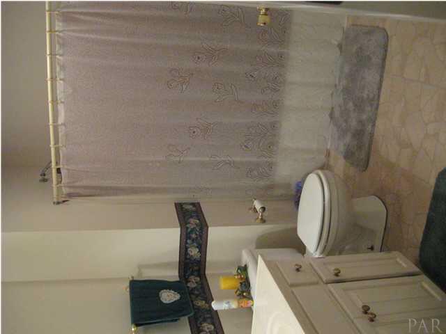 3381 Schifko Road Cantonment, FL 32533 - Photo 20 of 24