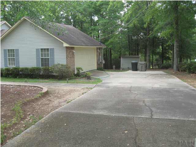 3381 Schifko Road Cantonment, FL 32533 - Photo 6 of 24