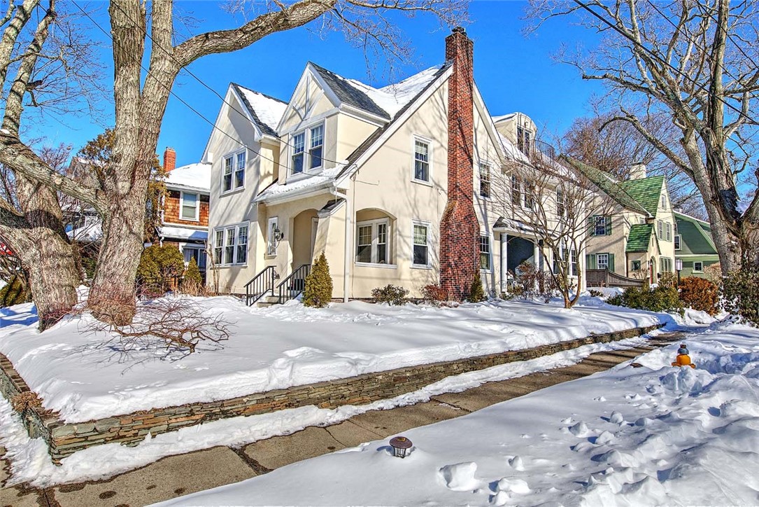 6 Alfred Stone Road Providence, RI 02906 - Photo 2 of 45
