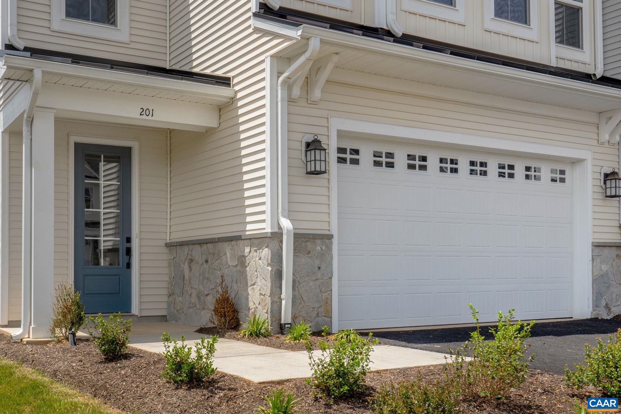 201 Ridgeline Drive Waynesboro, VA 22980 - Photo 4 of 45 a front view of a house
