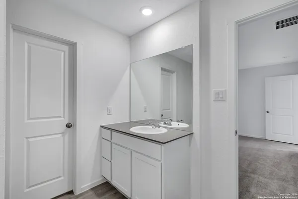 $1,625 | 9702 Durham Mill, San Antonio, TX 78254