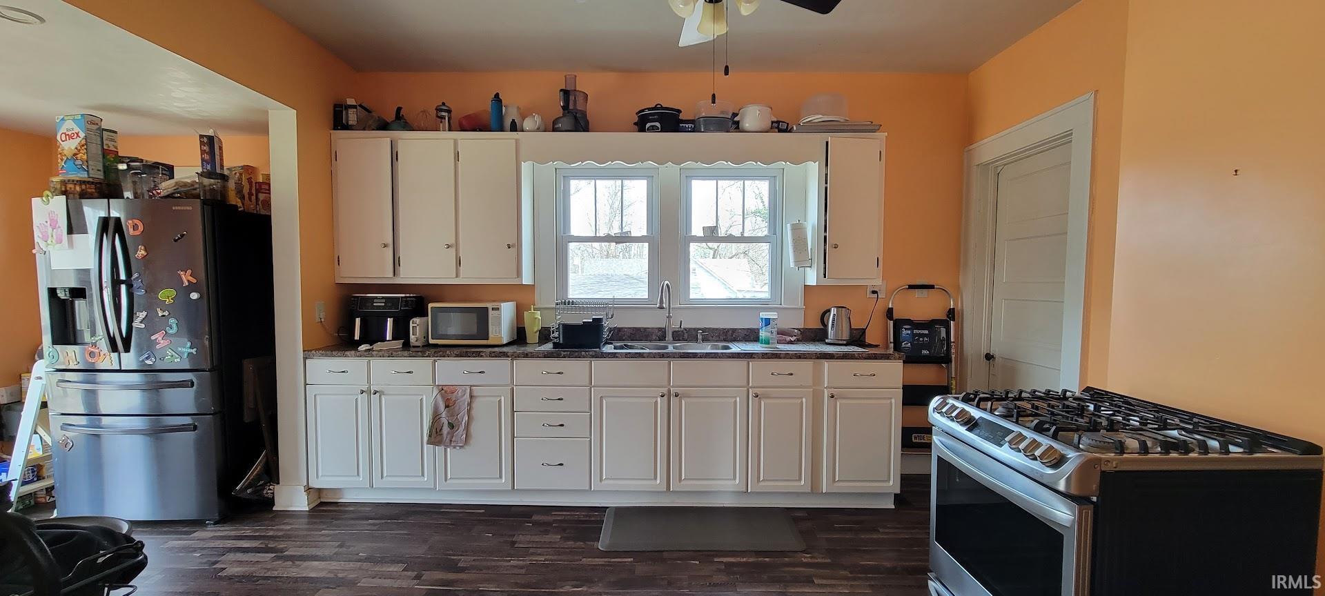 1727 Bedford Road Washington, IN 47501 - Photo 3 of 16