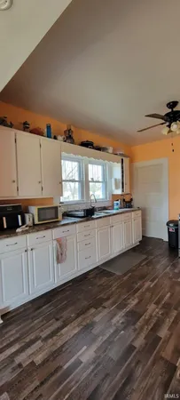 $185,000 | 1727 Bedford Road, Washington, IN 47501