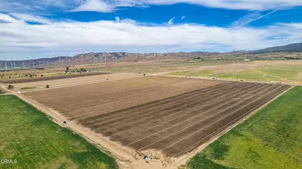 a view of an ocean beach