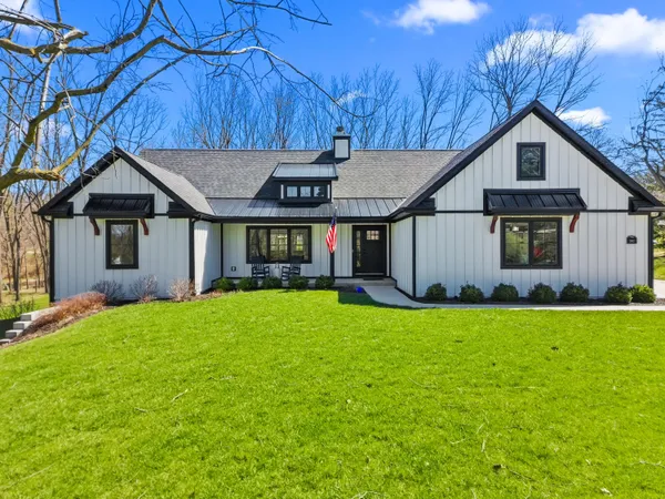 $1,100,000 | N2872 Balsdon Road, Geneva, WI 53147