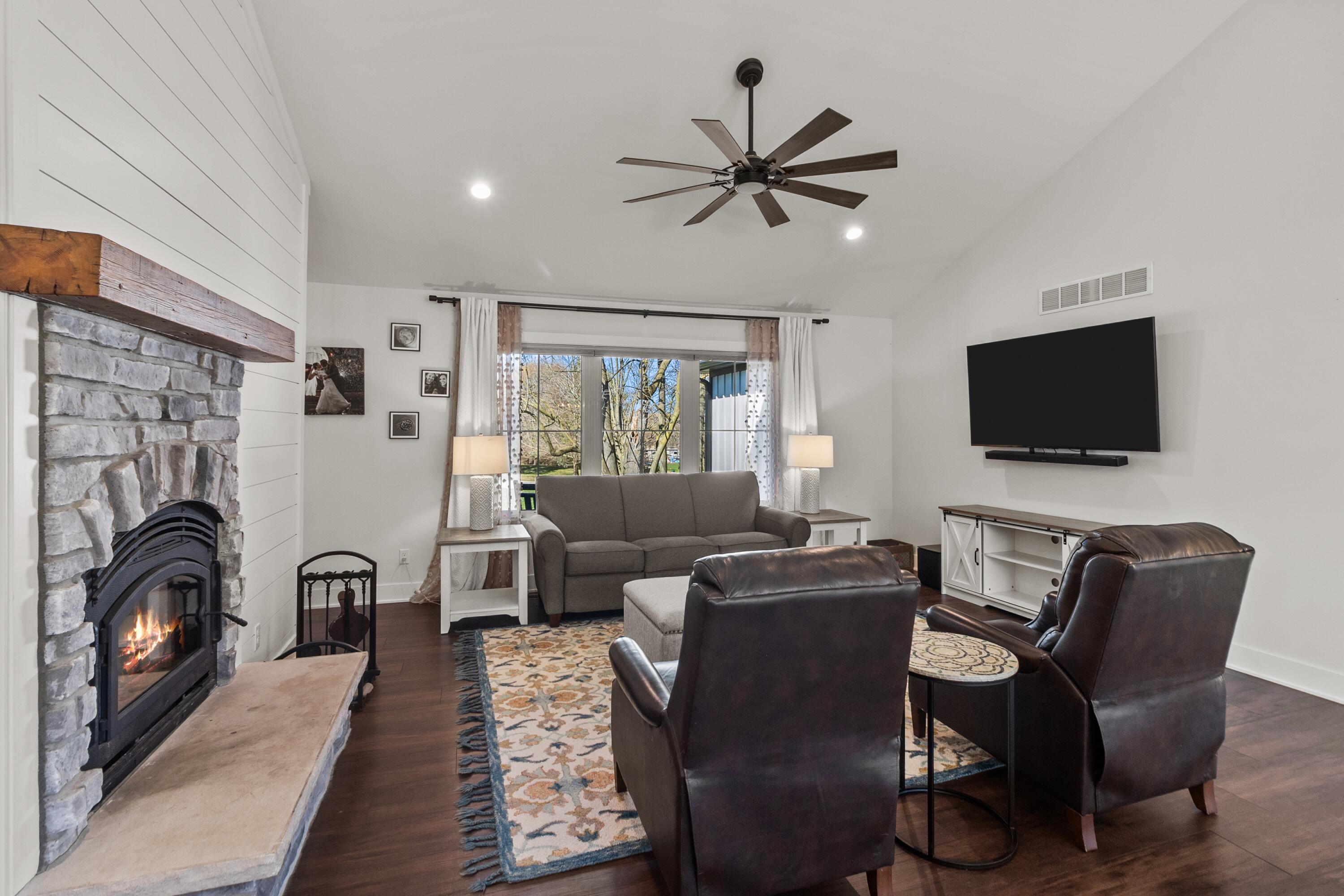 N2872 Balsdon Road Geneva, WI 53147 - Photo 15 of 65 15__N2872 Balsdon Lane