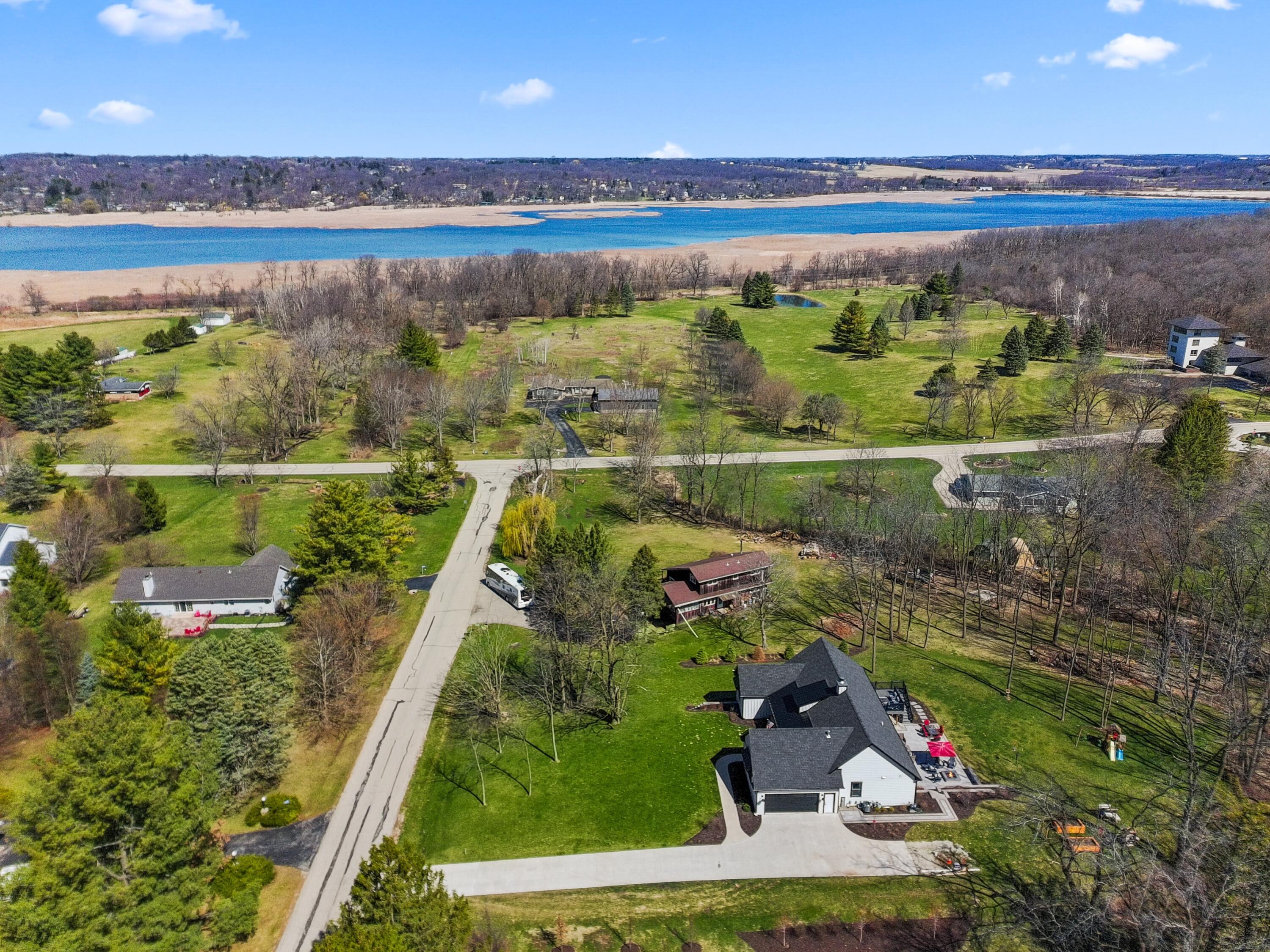 N2872 Balsdon Road Geneva, WI 53147 - Photo 4 of 65 4__N2872 Balsdon Lane