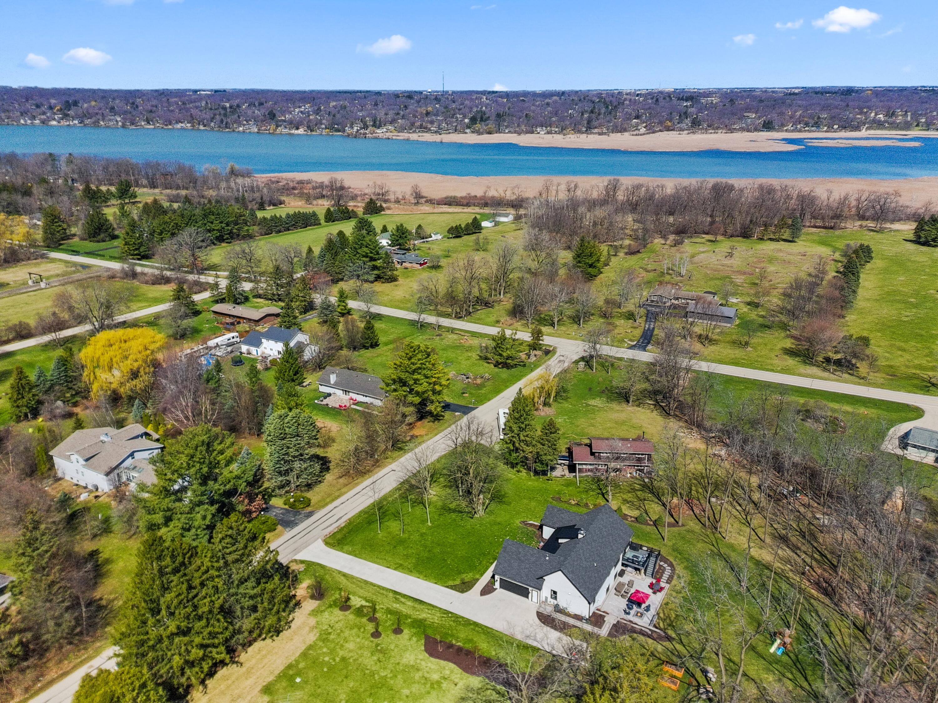 N2872 Balsdon Road Geneva, WI 53147 - Photo 5 of 65 5__N2872 Balsdon Lane