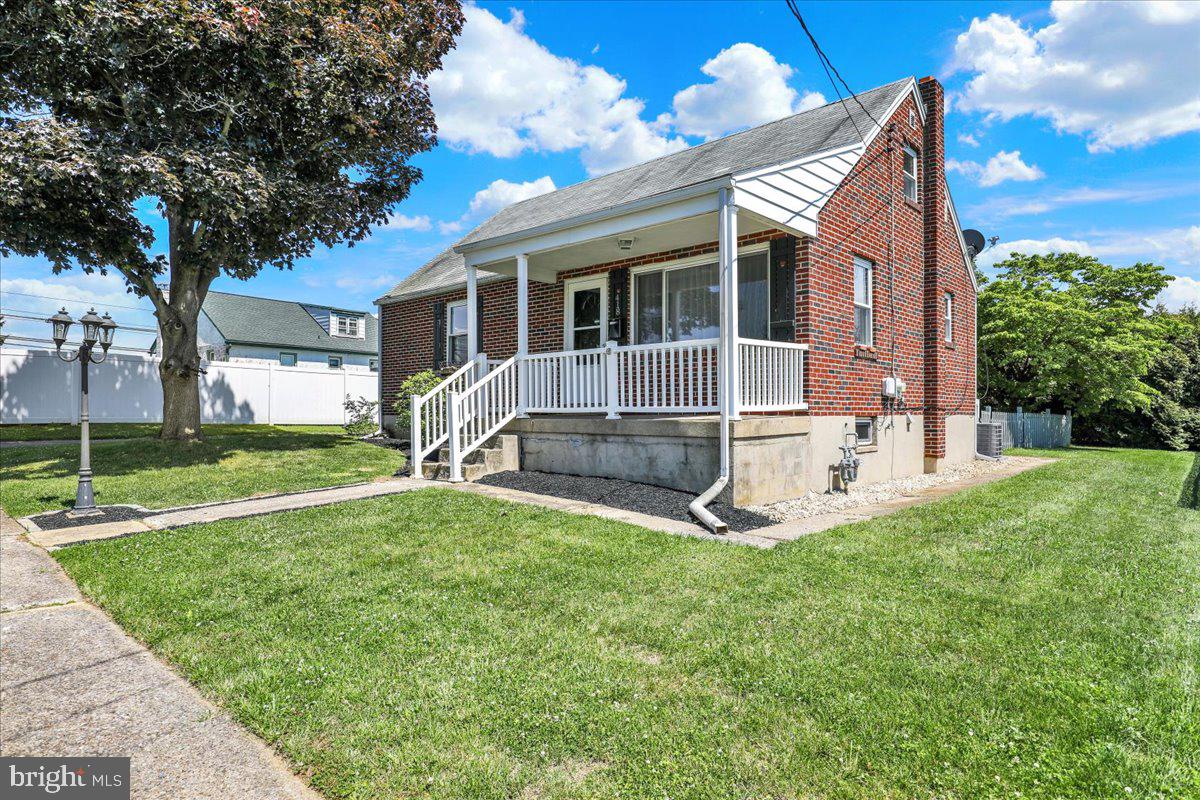 418 Egle Road Reading, PA 19601 - Photo 6 of 33