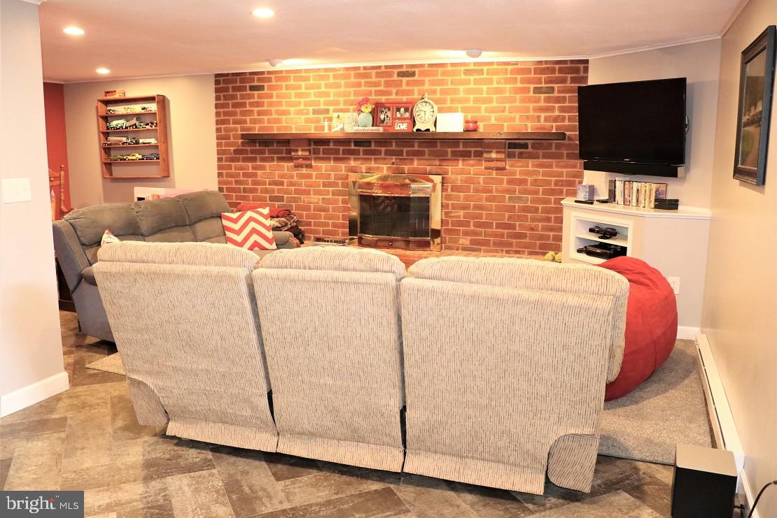 205 Weaver Drive Lititz, PA 17543 - Photo 22 of 29 Family Room
