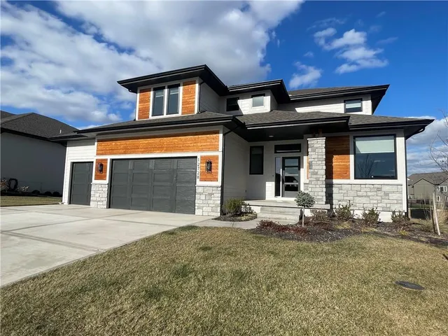 $839,000 | 12728 West 174th Street, Overland Park, KS 66221