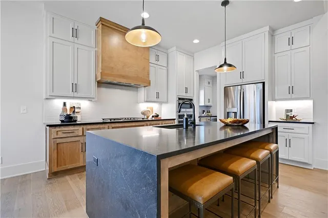 $839,000 | 12728 West 174th Street, Overland Park, KS 66221