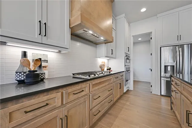 $839,000 | 12728 West 174th Street, Overland Park, KS 66221