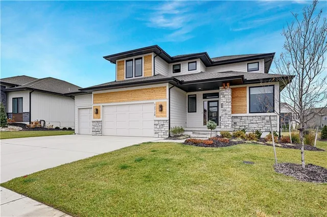 $859,000 | 12728 West 174th Street, Overland Park, KS 66221