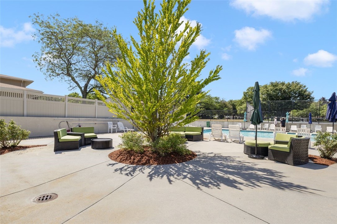 122 Edaville Court Warwick, RI 02886 - Photo 42 of 49 Pool area