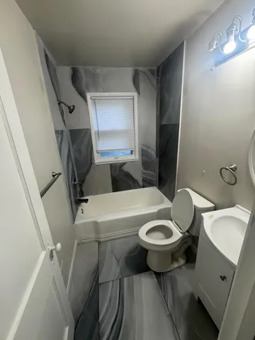 $1,450 | 20477 Manor, Detroit, MI 48221