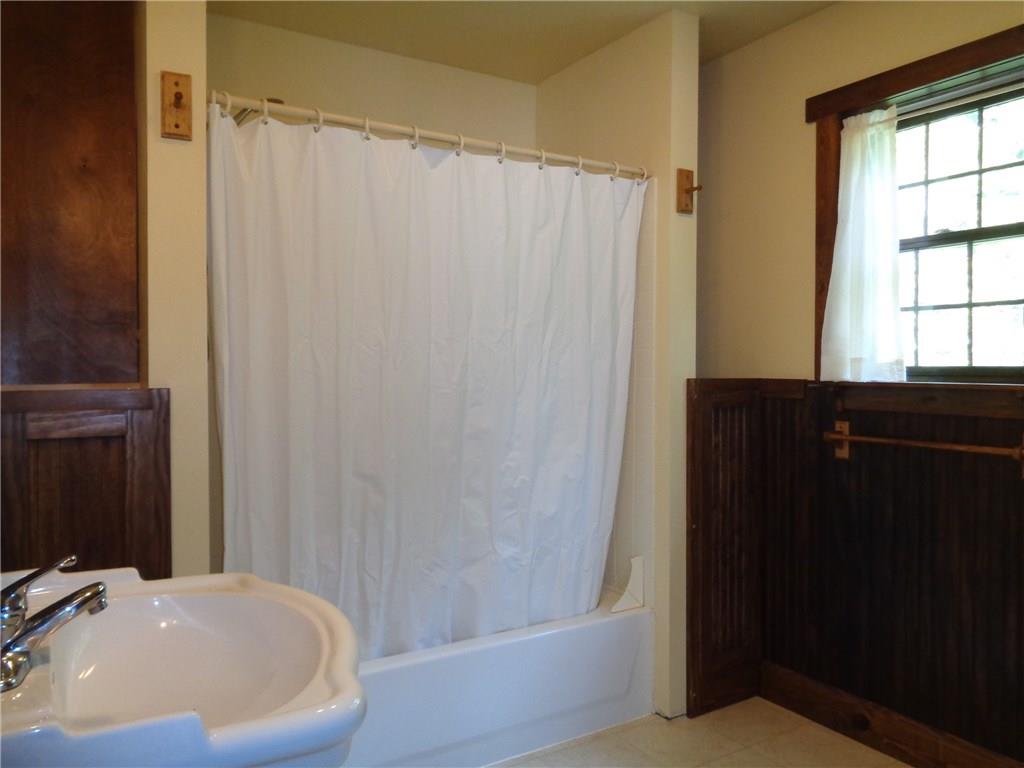 2595 Tulip Tree Road Nashville, IN 47448 - Photo 18 of 42 Gallery Image 18